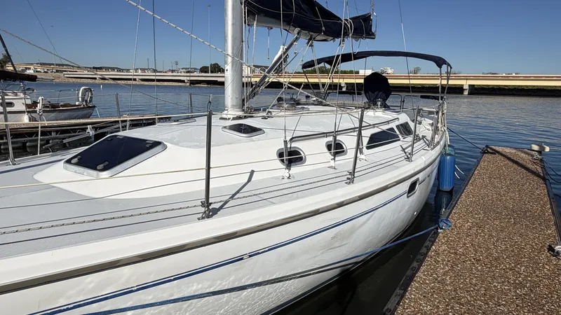 Slide: The Image of Catalina36 08 Exterior Bow Dock - 8313787