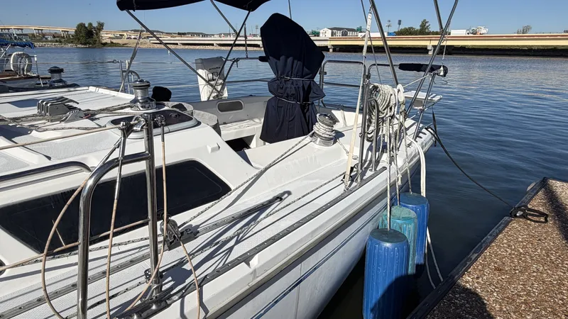 Slide: The Image of Catalina36 07 Exterior Starboard Bow - 8313788