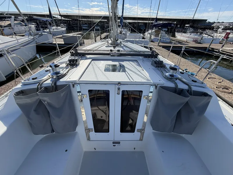 Slide: The Image of Catalina36 45 Companionway - 8313748