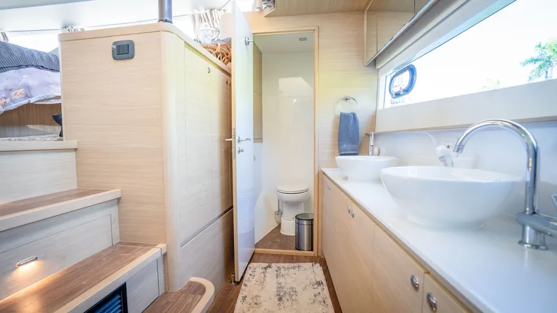 Slide: The Image of Aquila 54 Yacht 2025 - 8313721