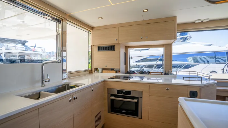 Slide: The Image of Aquila 54 Yacht 2025 - 8313709