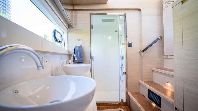 Slide: The Image of Aquila 54 Yacht 2025 - 8313722