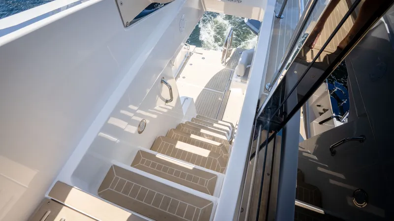 Slide: The Image of Aquila 54 Yacht 2025 - 8313701