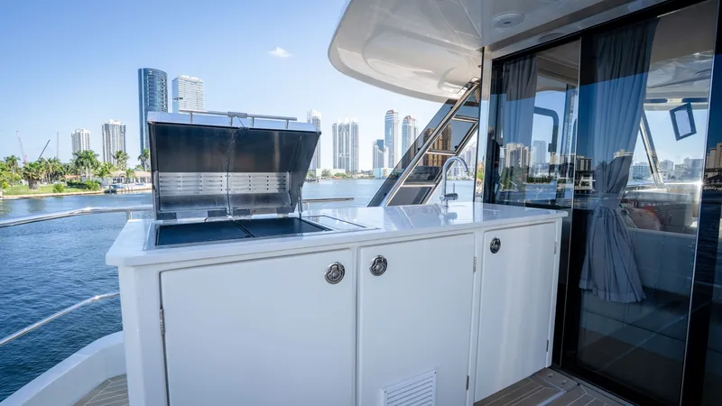 Slide: The Image of Aquila 54 Yacht 2025 - 8313700