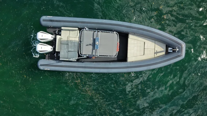 Slide: The Image of Seawater Phantom 280 2023 - 8381485