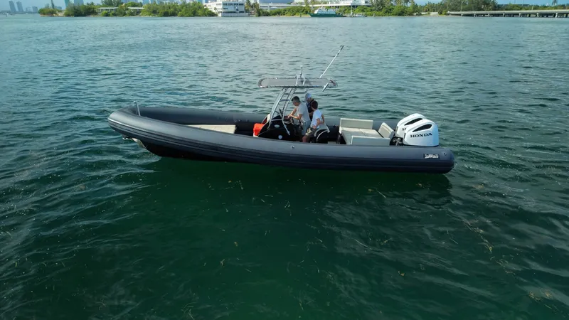 Slide: The Image of Seawater Phantom 280 2023 - 8381481