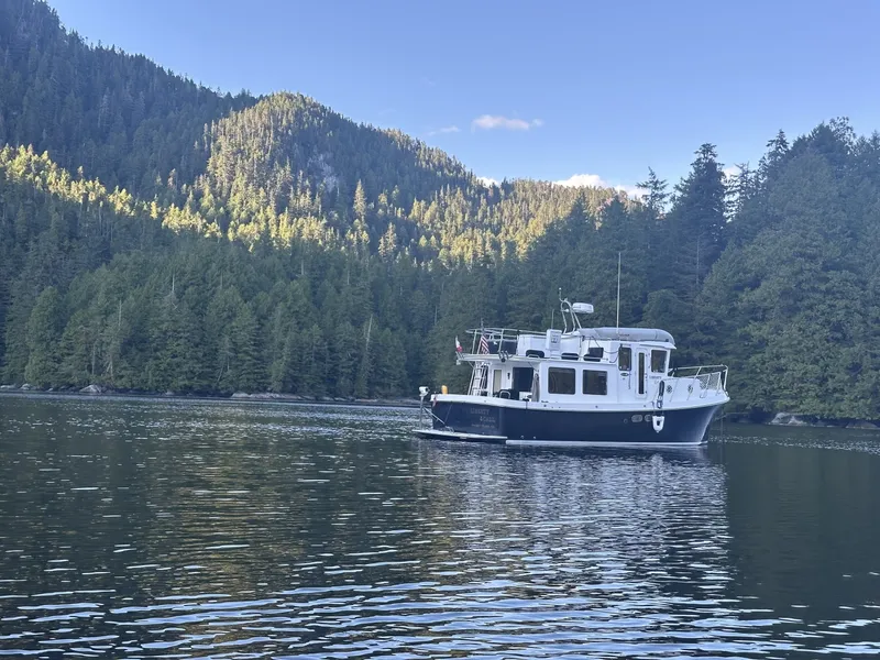 Slide: The Image of American Tug 34 2006 - 8313918