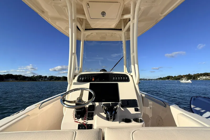 Slide: The Image of Grady-White Fisherman 257 2025 - 8316505