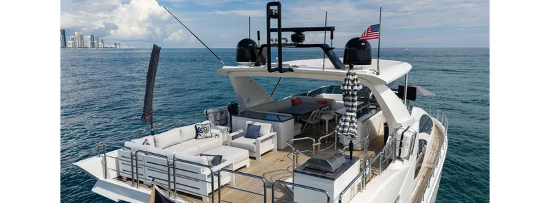 Slide: The Image of Azimut 84 2017 - 4