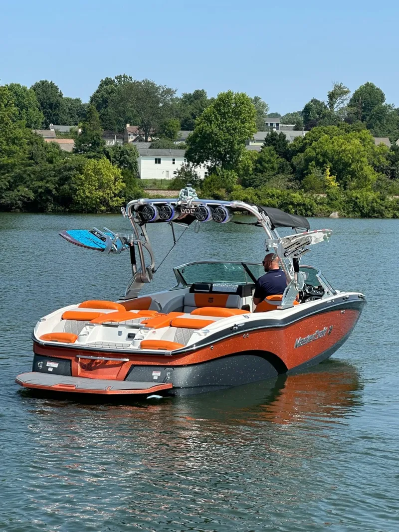 Slide: The Image of Mastercraft X23 2015 - 8316800