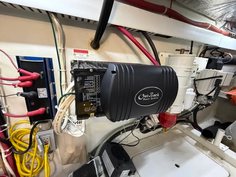 Slide: The Image of 2000 Bayliner 5288 Pilothouse Motoryacht - 8325162