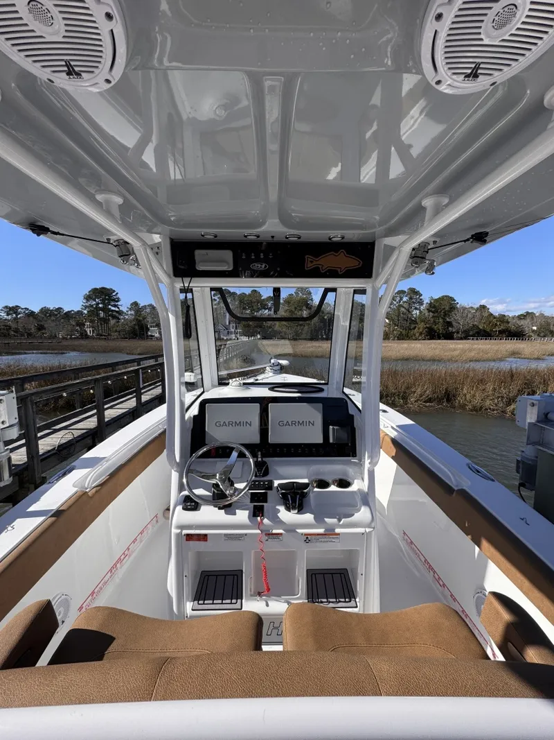 Slide: The Image of Sea Hunt Gamefish 27FS 2023 - 8328788