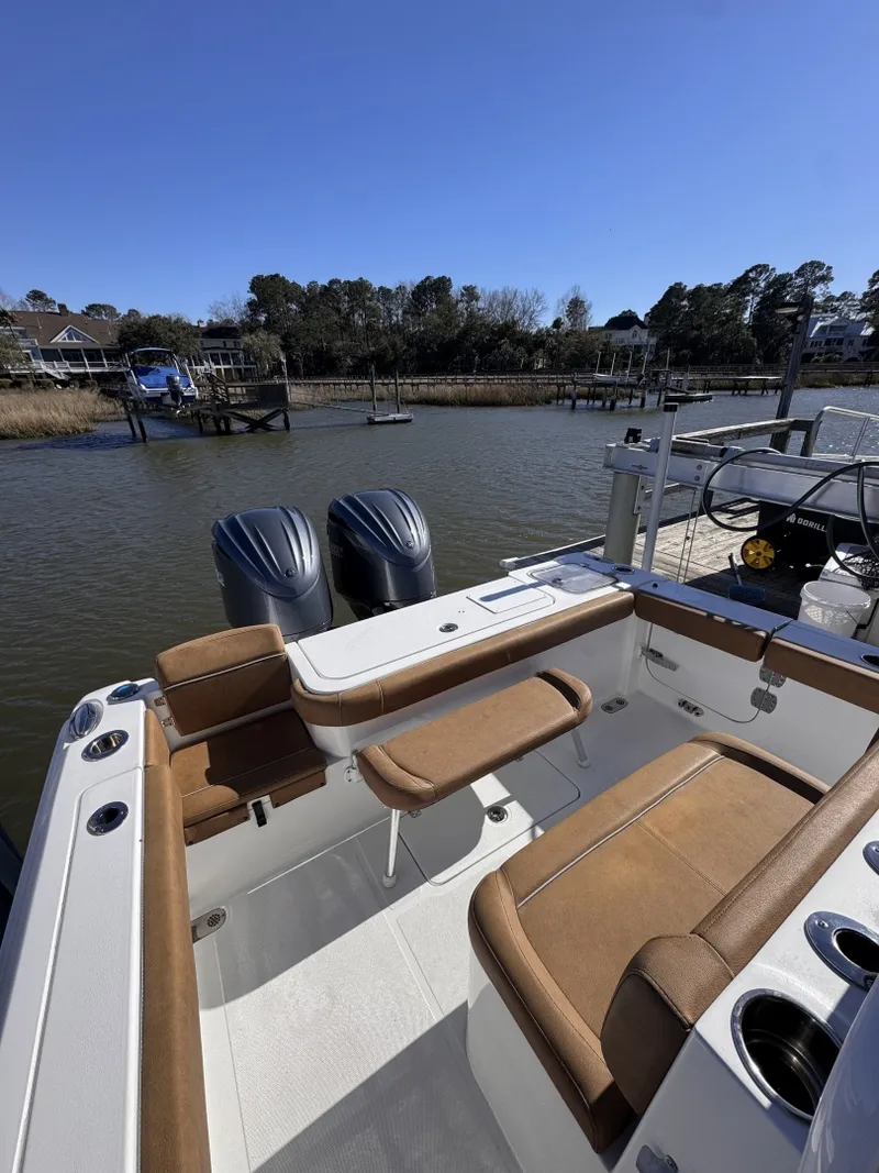 Slide: The Image of Sea Hunt Gamefish 27FS 2023 - 8328790