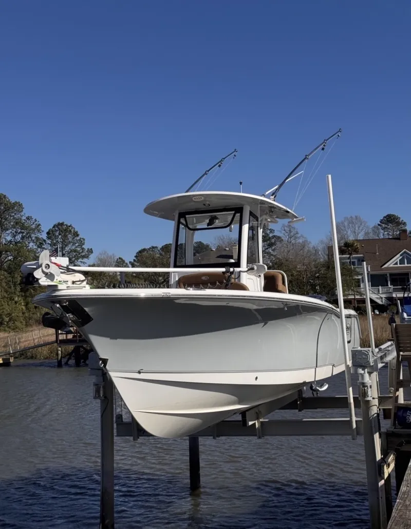 Slide: The Image of Sea Hunt Gamefish 27FS 2023 - 8328799
