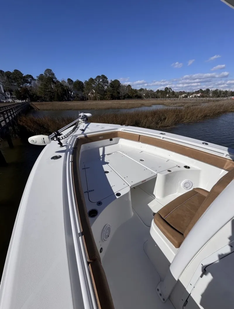 Slide: The Image of Sea Hunt Gamefish 27FS 2023 - 8328805