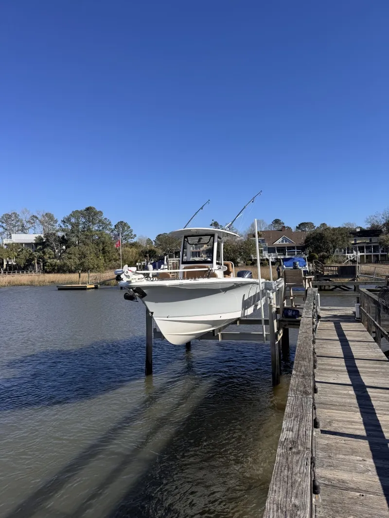 Slide: The Image of Sea Hunt Gamefish 27FS 2023 - 8328796