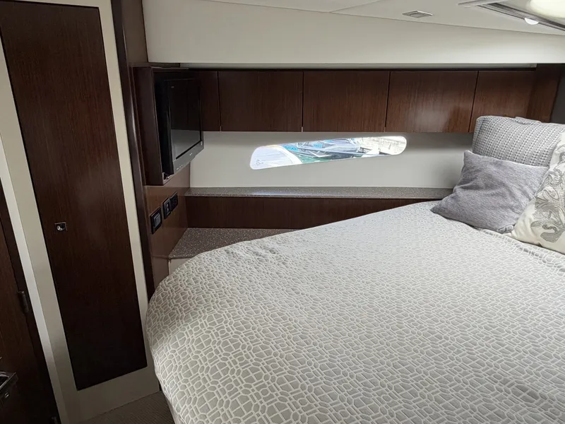 Slide: The Image of Cruisers 48 Cantius 2011 - 8328947