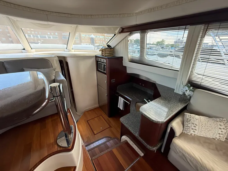 Slide: The Image of Sea Ray 44 2008 - 8330645