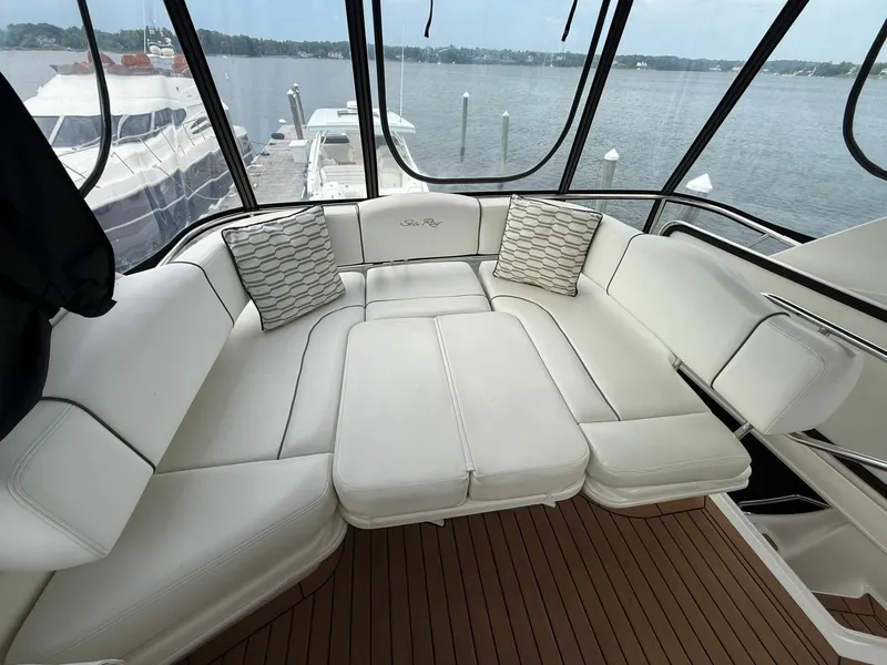 Slide: The Image of Sea Ray 44 2008 - 8330678