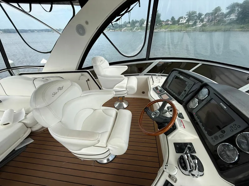 Slide: The Image of Sea Ray 44 2008 - 8330667