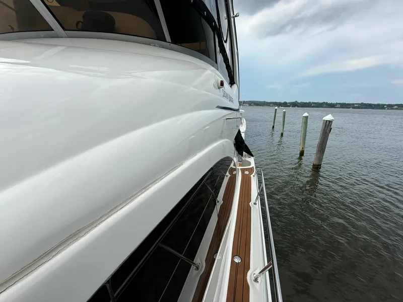 Slide: The Image of Sea Ray 44 2008 - 8330664