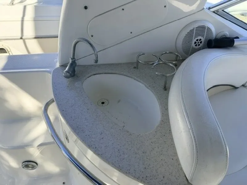 Slide: The Image of Sea Ray 260 Sundancer 2008 - 8331406