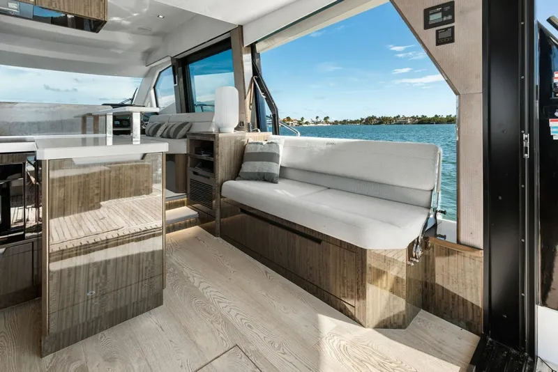Slide: The Image of Galeon 53 2021 - 8331248