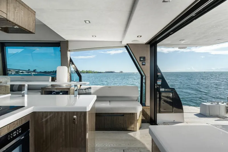 Slide: The Image of Galeon 53 2021 - 8331255