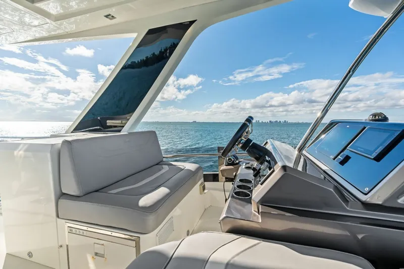Slide: The Image of Galeon 53 2021 - 8331198