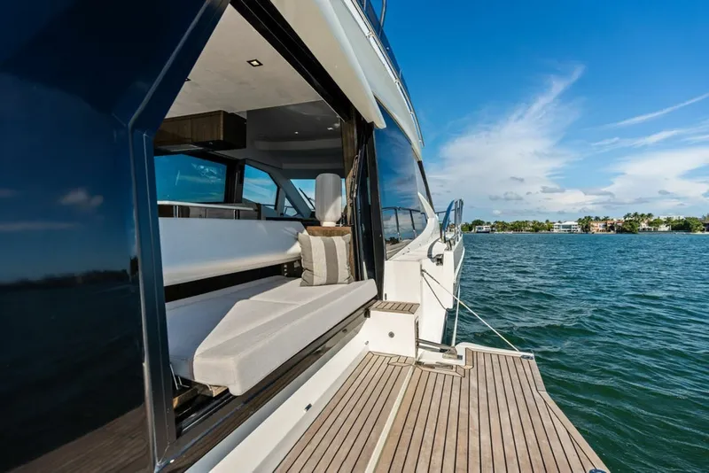 Slide: The Image of Galeon 53 2021 - 8331260