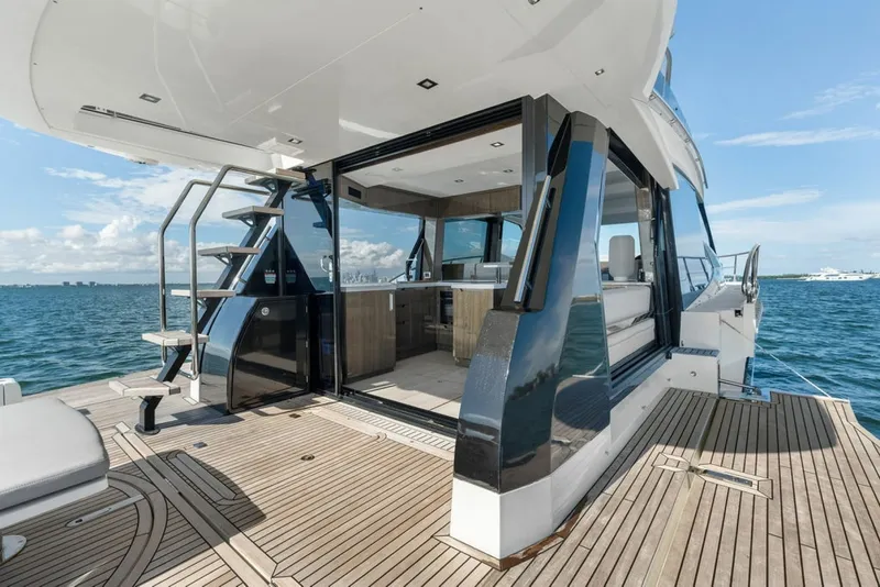 Slide: The Image of Galeon 53 2021 - 8331181