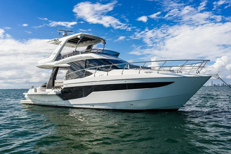 Slide: The Image of Galeon 53 2021 - 8331162