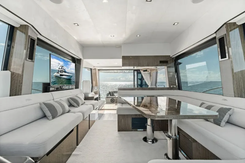 Slide: The Image of Galeon 53 2021 - 8331269