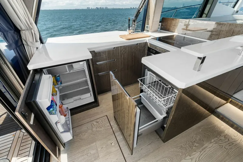 Slide: The Image of Galeon 53 2021 - 8331264