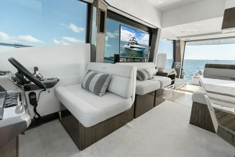 Slide: The Image of Galeon 53 2021 - 8331273