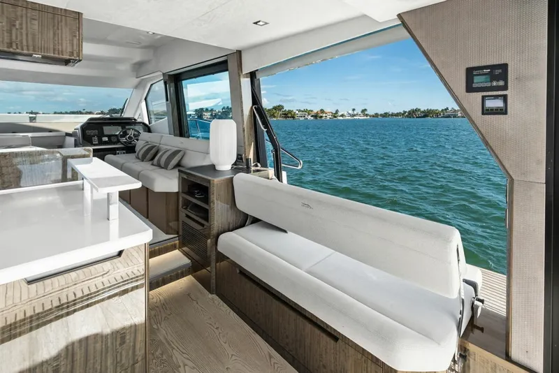 Slide: The Image of Galeon 53 2021 - 8331262