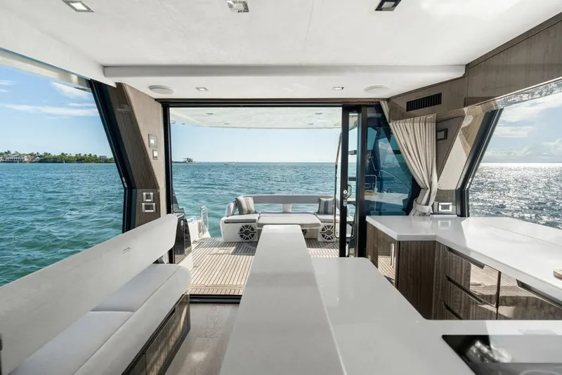Slide: The Image of Galeon 53 2021 - 8331267