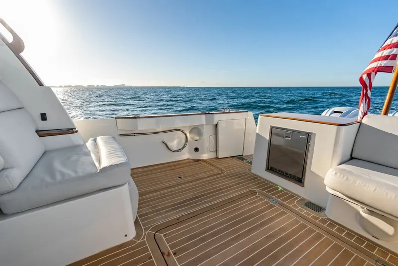 Slide: The Image of Hinckley Yachts 40 2020 - 8438605