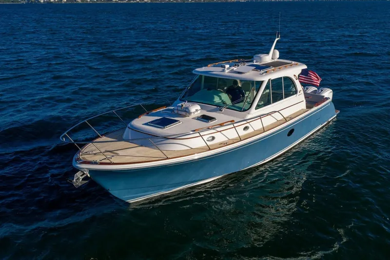 Slide: The Image of Hinckley Yachts 40 2020 - 8438588