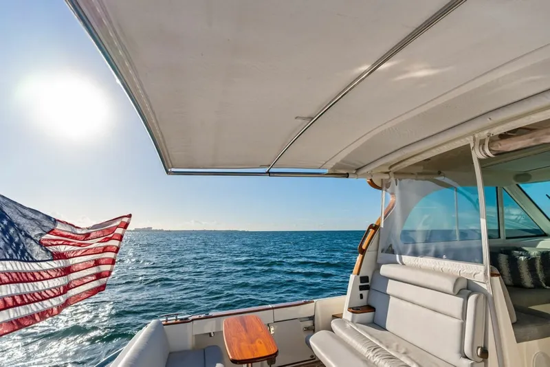 Slide: The Image of Hinckley Yachts 40 2020 - 8438614