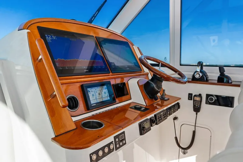 Slide: The Image of Hinckley Yachts 40 2020 - 8438620