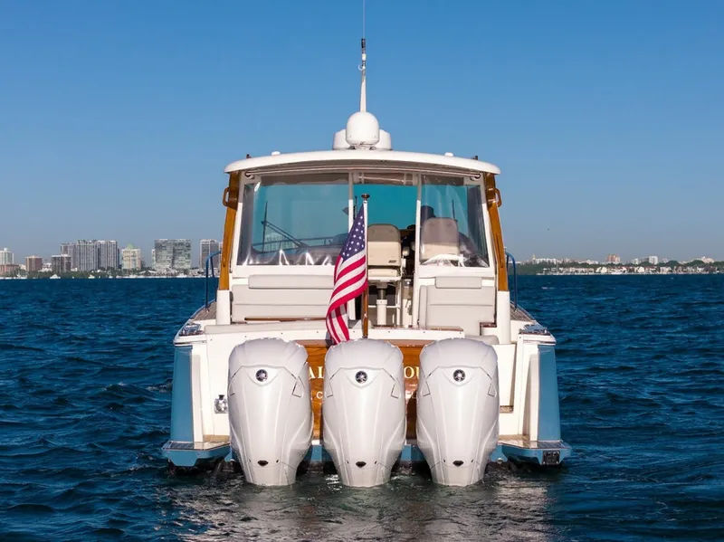 Slide: The Image of Hinckley Yachts 40 2020 - 8438602