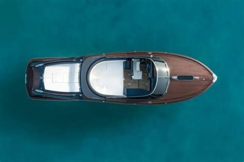 Slide: The Image of Riva Aquariva Special 2025 - 8331695