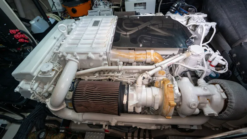 Slide: The Image of Sea Ray 580 Sundancer 2012 - 8331784
