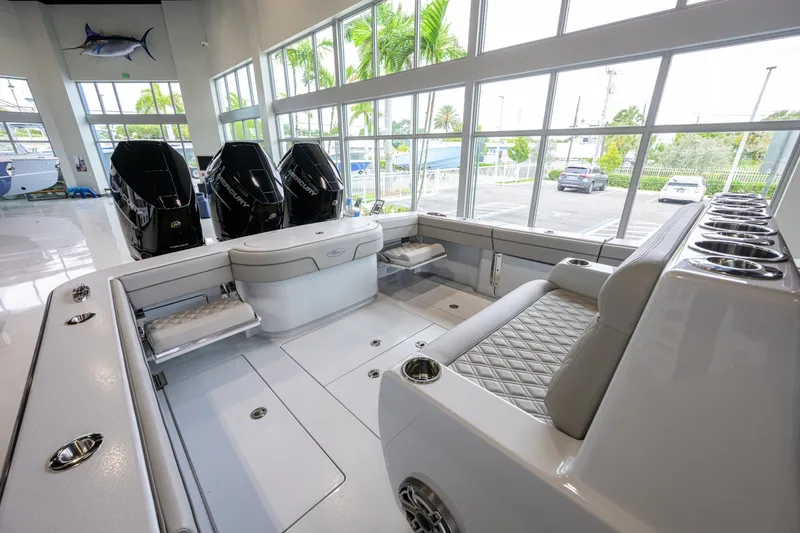 Slide: The Image of Valhalla Boatworks V-37 2026 - 8374297