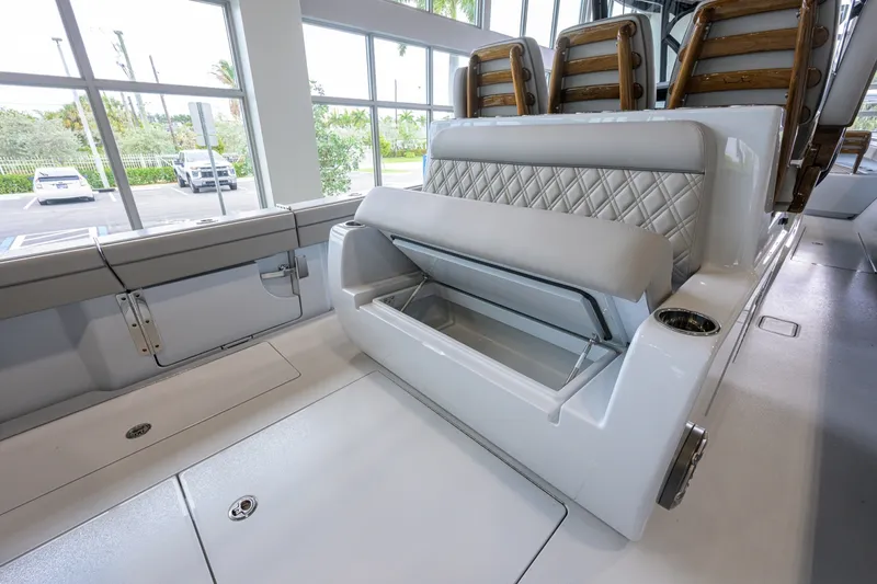 Slide: The Image of Valhalla Boatworks V-37 2026 - 8374306