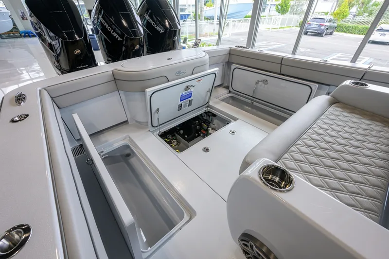 Slide: The Image of Valhalla Boatworks V-37 2026 - 8374308