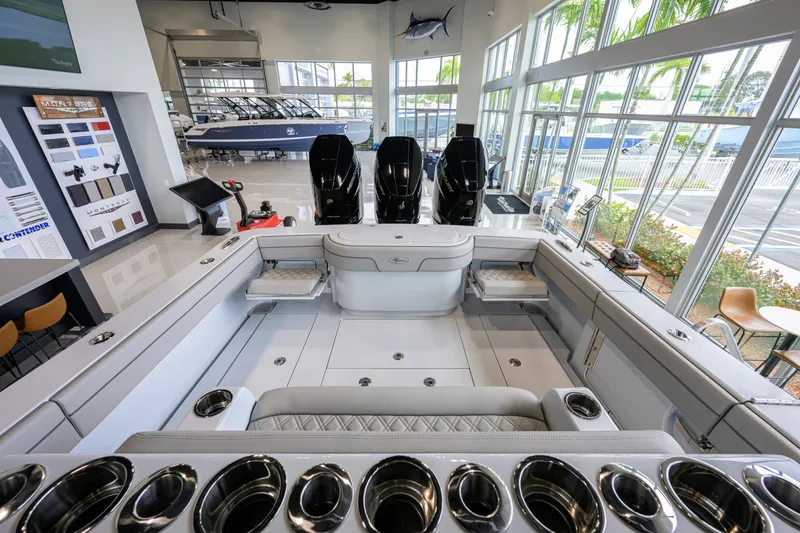 Slide: The Image of Valhalla Boatworks V-37 2026 - 8374298