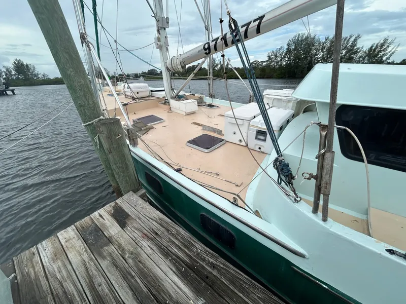 Slide: The Image of Custom 57 Fishing 1990 - 8381617