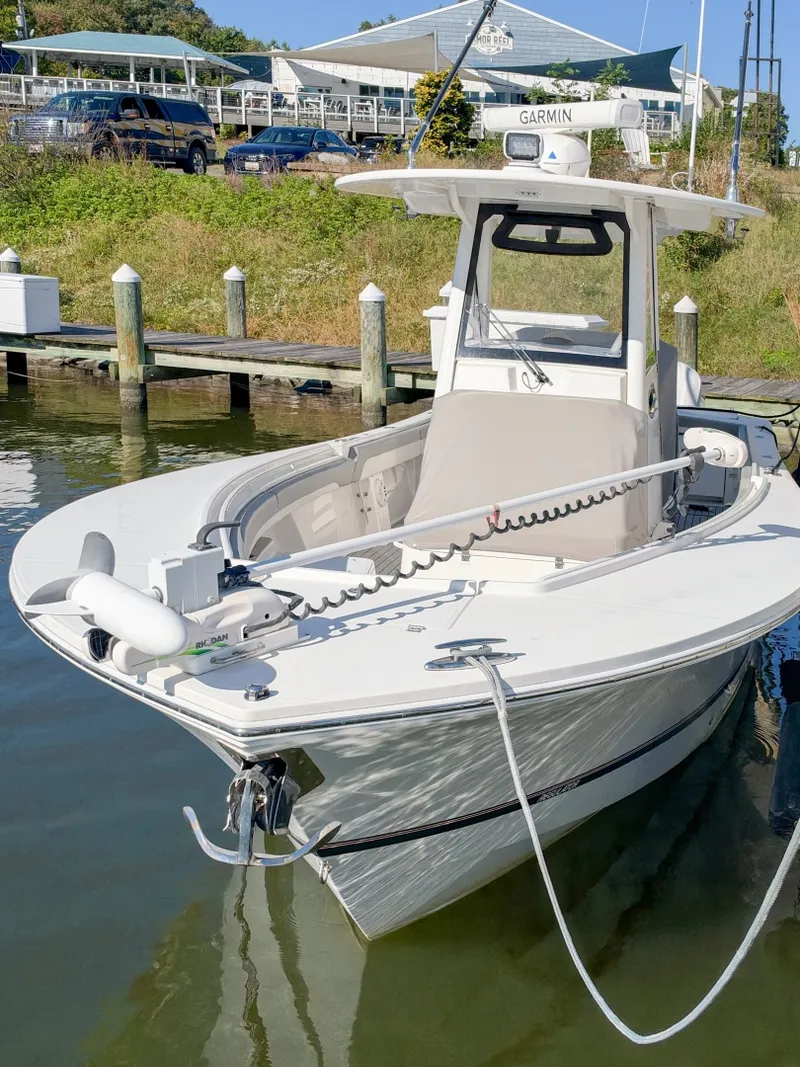 Slide: The Image of Regulator Marine 28 Forward Seating 2020 - 8376604